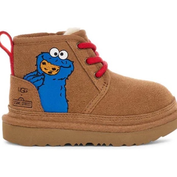 Brand New UGG Neumel II x Sesame Friends 'Chestnut' 1147232T Toddler’s Boots - Picture 10 of 14